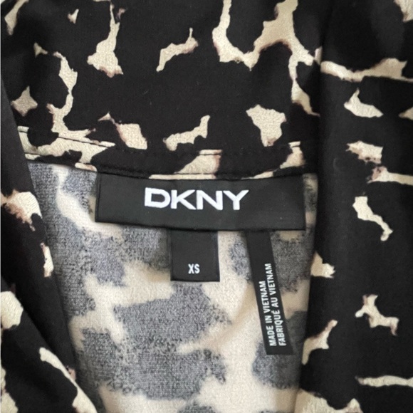DKNY Long Sleeve Wrap Top - Picture 3 of 4